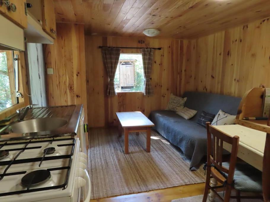 Cosy Cabane Montbrun-Bocage Exterior foto