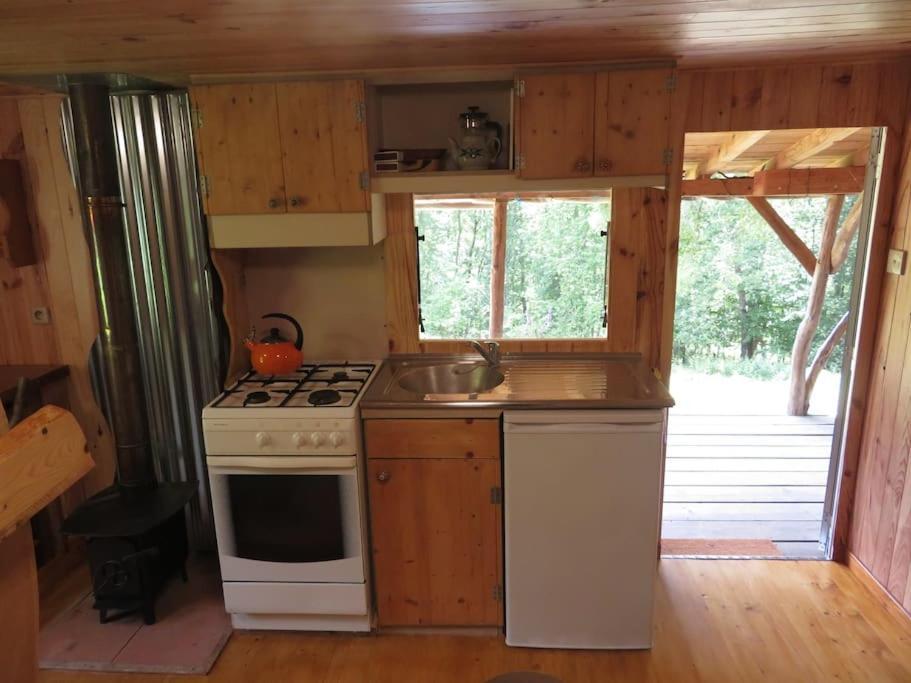 Cosy Cabane Montbrun-Bocage Exterior foto