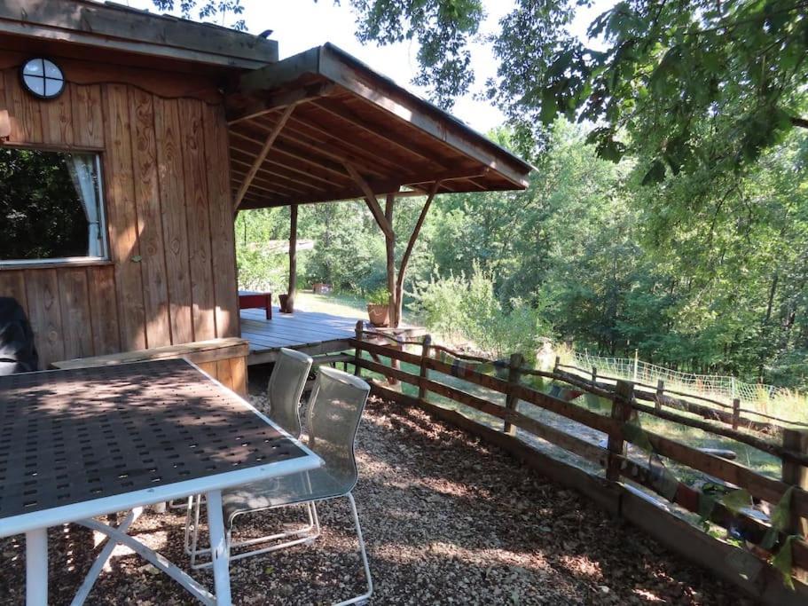 Cosy Cabane Montbrun-Bocage Exterior foto