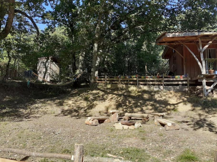 Cosy Cabane Montbrun-Bocage Exterior foto